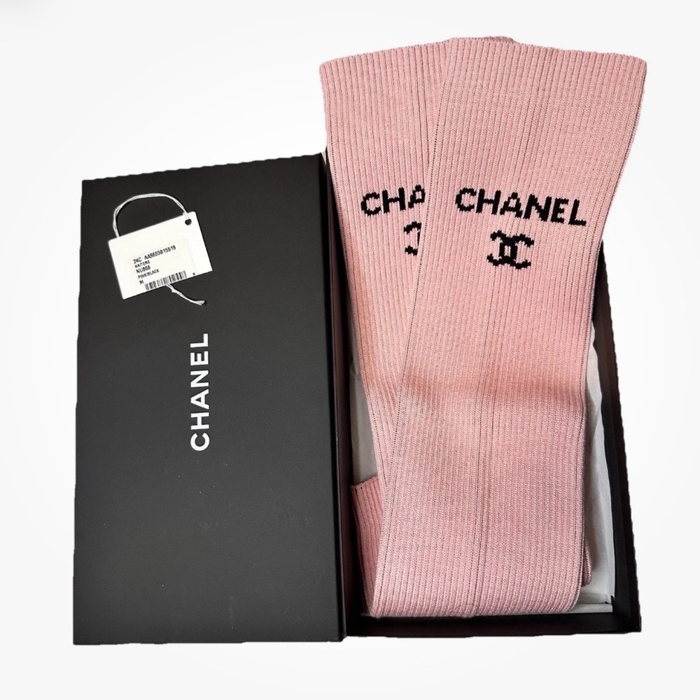NIB CHANEL 24C Pink Leg Warmers with Black embroidered CHANEL logo NWT Authentic